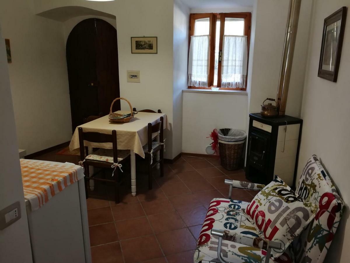 Agriturismo Tre Monti Meggiano Εξωτερικό φωτογραφία